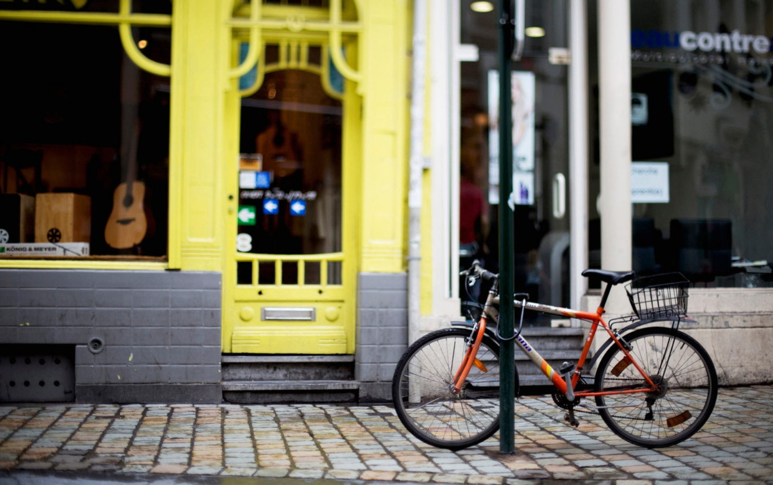 How to store bikes outside
