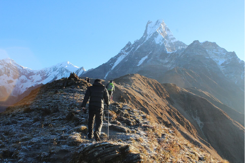 Trekking guide